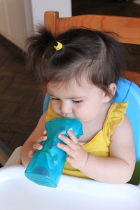 Image: Pouch Pal - The No-Squeeze Food Pouch Feeder | Patented 'pinch-and-push' design prevents vacuum seals, while allowing kids to drink all the food